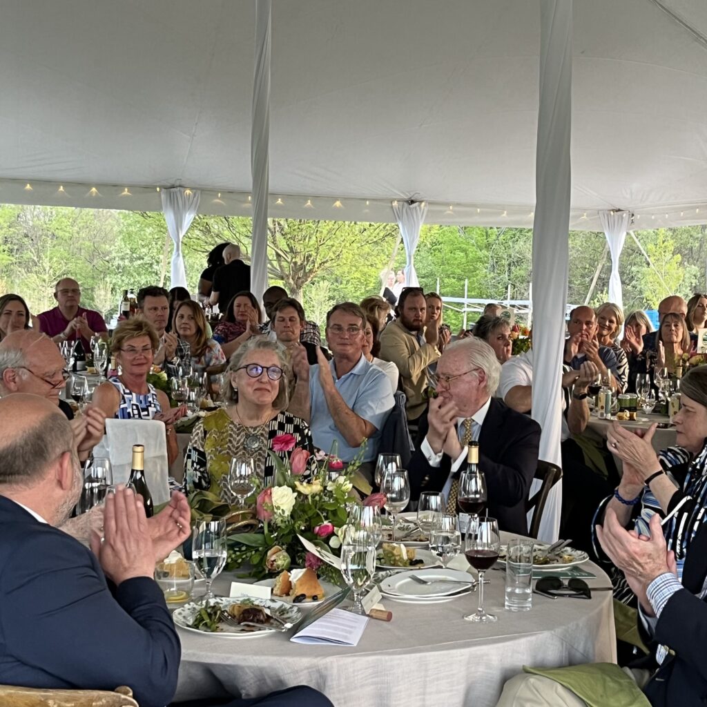 Annual Bluegrass Dinner & Conservation Awards, guests clapping